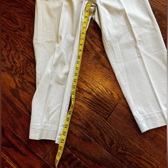 Loft Julie capris new with tags women size 8. Khaki capris. NEW! - Picture 4 of 9